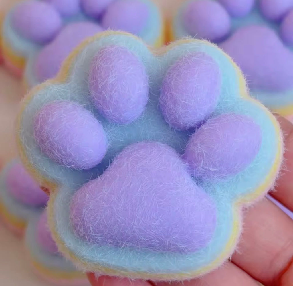 Taba Squishy Paw