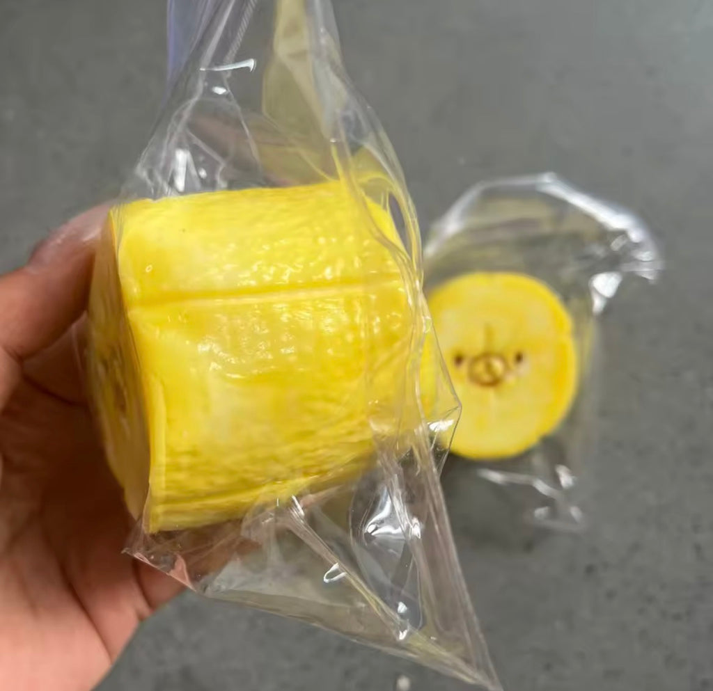 Taba Squishy Banana Slice